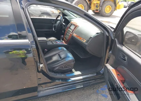 2007 Cadillac Sts V6 from USA, damaged, VIN 1G6DW677470118331